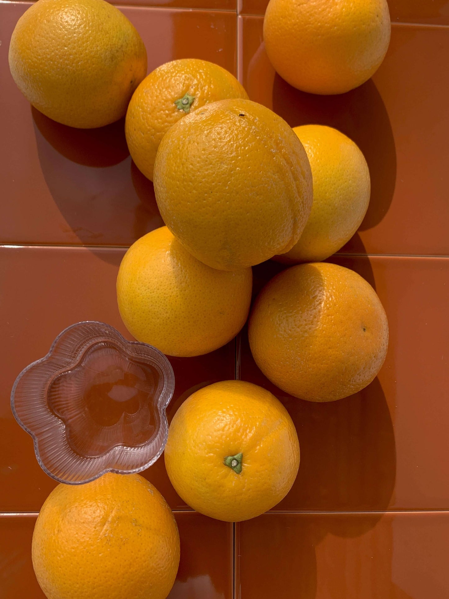 Unique ribbed floral glass tumbler