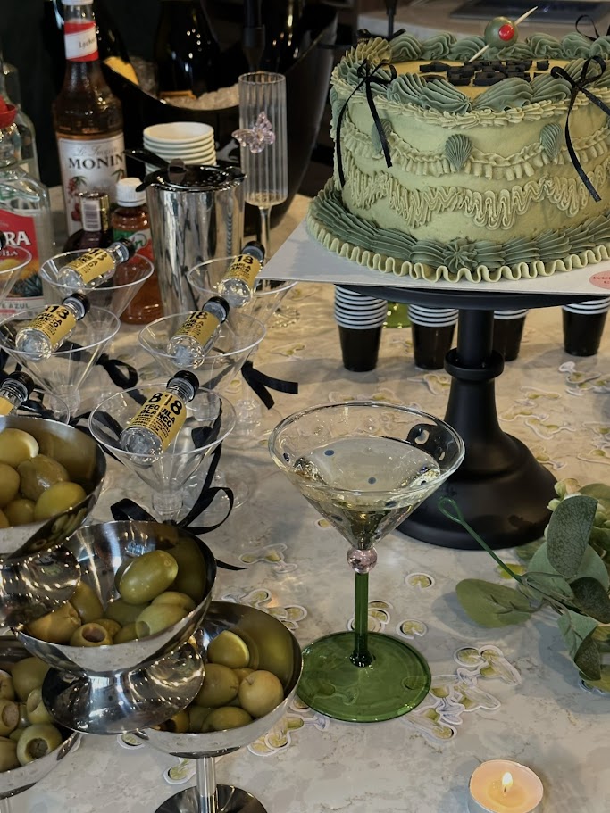 Olive garden martini glass set of two
