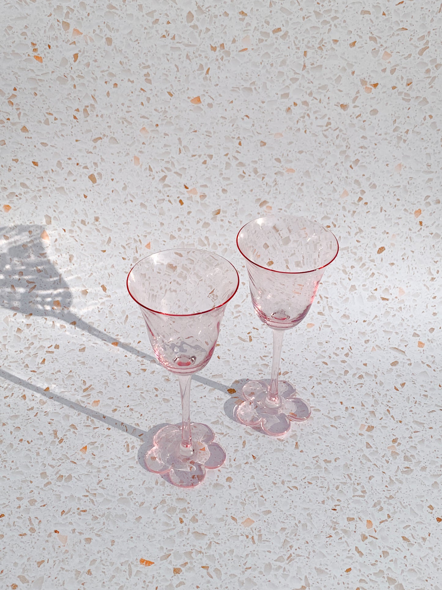 Dazed Daisy Glass